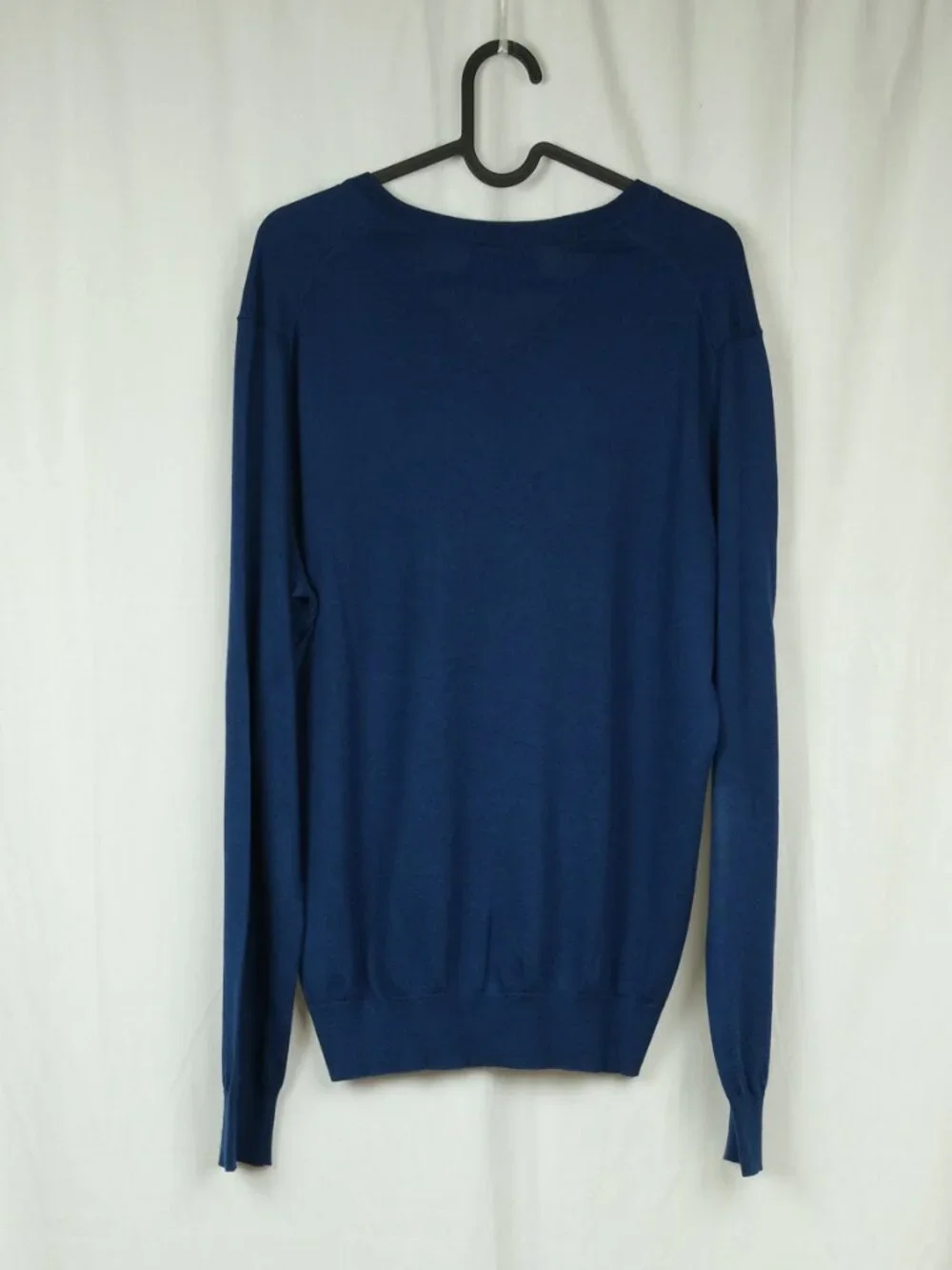 Banana Republic V-Neck Pullover Sweater Blue Size M Classic Casual Wear